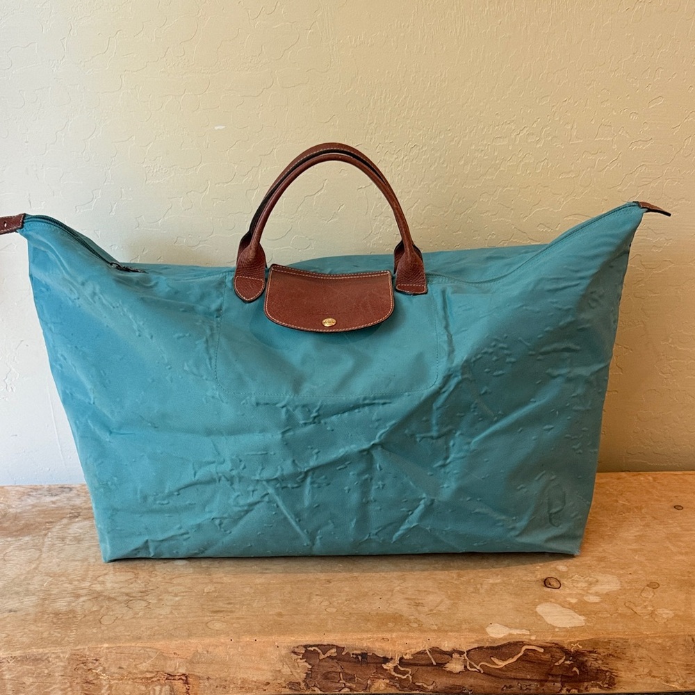 Longchamp Le Pilage large weekender